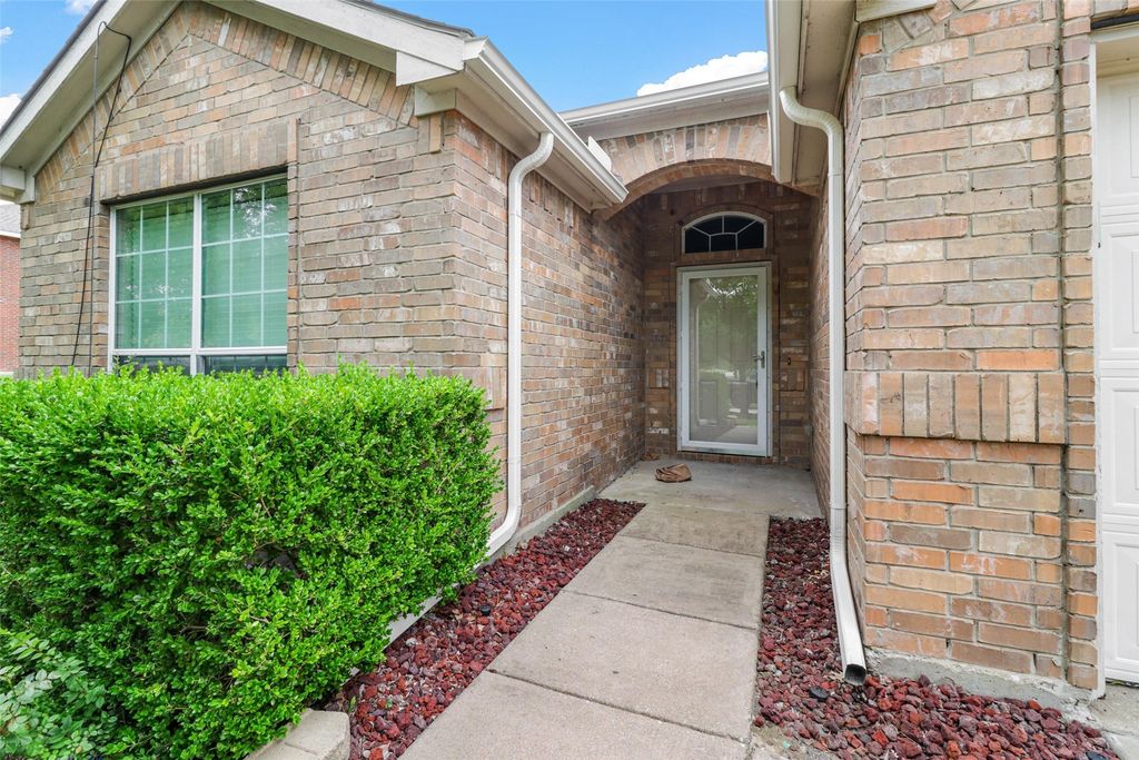1201 Caroline Drive, Princeton, TX 75407