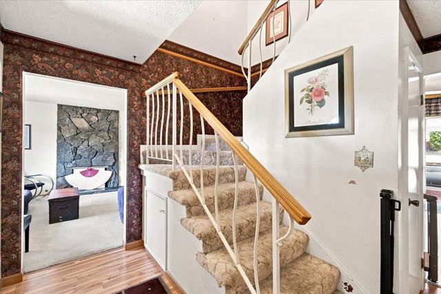 5013 Hillridge Way, Fair Oaks, CA 95628