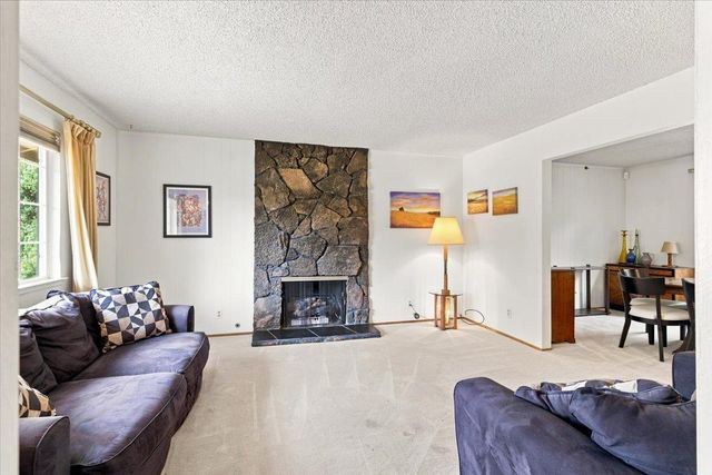 5013 Hillridge Way, Fair Oaks, CA 95628