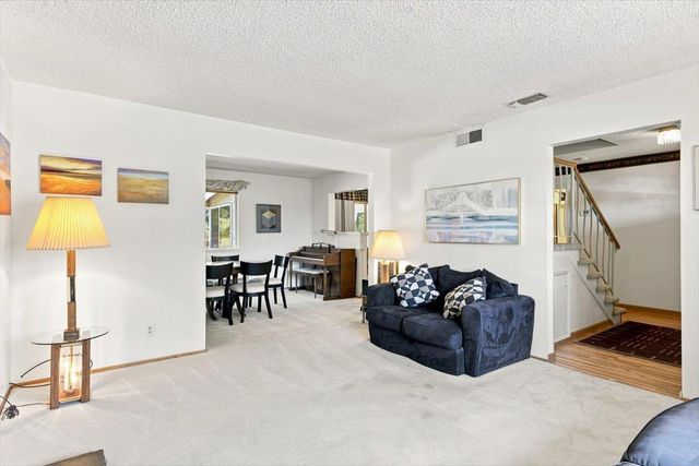 5013 Hillridge Way, Fair Oaks, CA 95628
