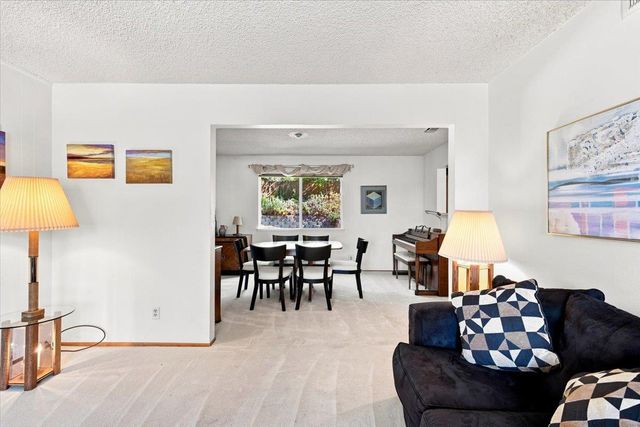 5013 Hillridge Way, Fair Oaks, CA 95628