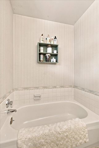 5013 Hillridge Way, Fair Oaks, CA 95628