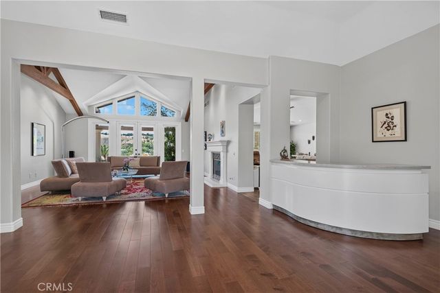 3315 Via Verde Court, Calabasas, CA 91302