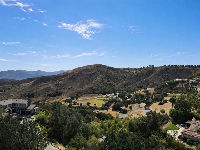 3315 Via Verde Court, Calabasas, CA 91302