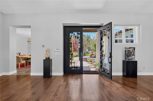 3315 Via Verde Court, Calabasas, CA 91302