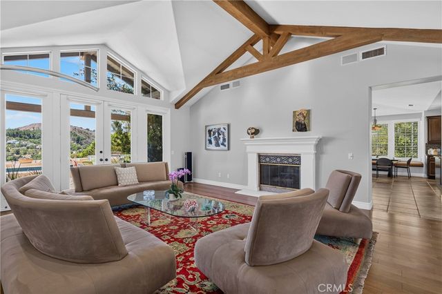 3315 Via Verde Court, Calabasas, CA 91302