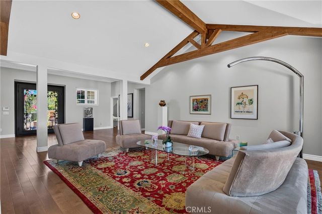 3315 Via Verde Court, Calabasas, CA 91302