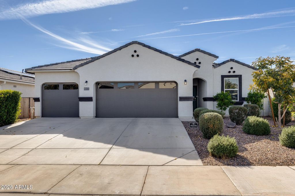 Image 1 of property listing at 18455 W CHAMA Drive, Wittmann, AZ 85361