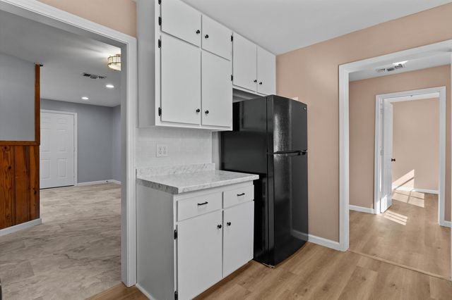 308 Mae Dr, Marshall, TX 75672