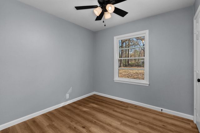 308 Mae Dr, Marshall, TX 75672