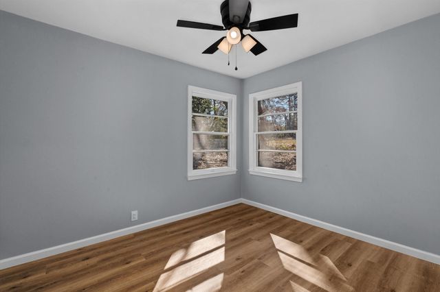 308 Mae Dr, Marshall, TX 75672