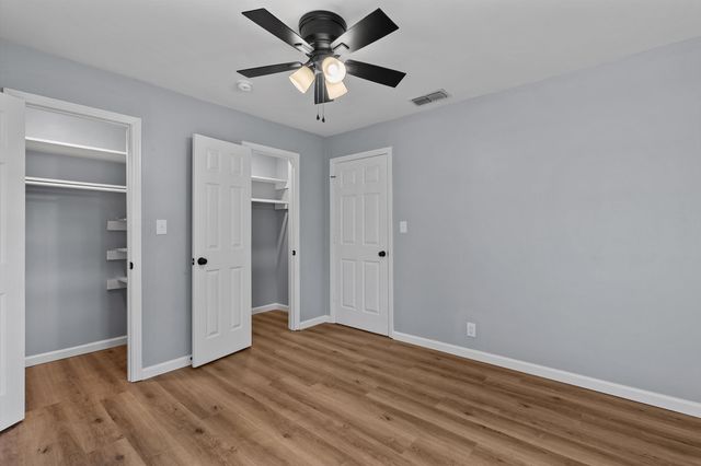 308 Mae Dr, Marshall, TX 75672