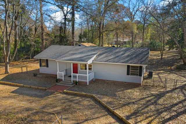 308 Mae Dr, Marshall, TX 75672