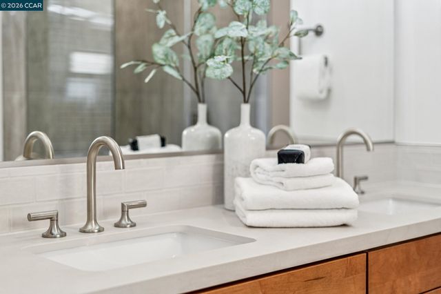 1756 Cole Ave 103, Walnut Creek, CA 94596