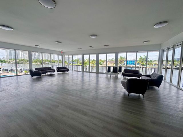 3113 S OCEAN Drive 209, Hallandale Beach, FL 33009