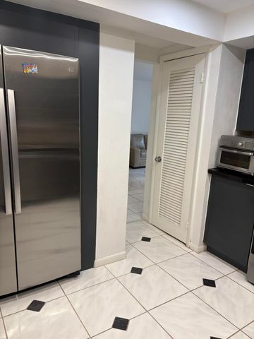 3113 S OCEAN Drive 209, Hallandale Beach, FL 33009