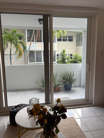 3113 S OCEAN Drive 209, Hallandale Beach, FL 33009