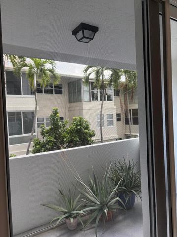 3113 S OCEAN Drive 209, Hallandale Beach, FL 33009