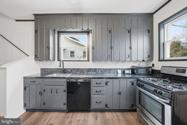 3300 CARLISLE AVE, Baltimore, MD 21216