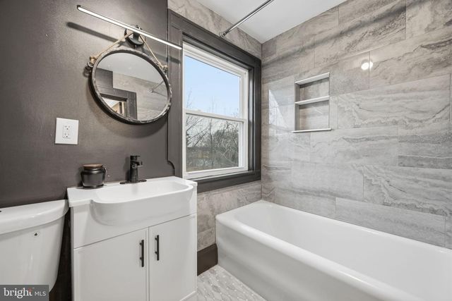 3300 CARLISLE AVE, Baltimore, MD 21216