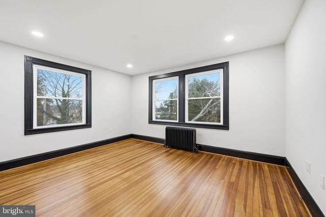 3300 CARLISLE AVE, Baltimore, MD 21216