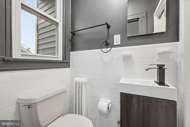 3300 CARLISLE AVE, Baltimore, MD 21216