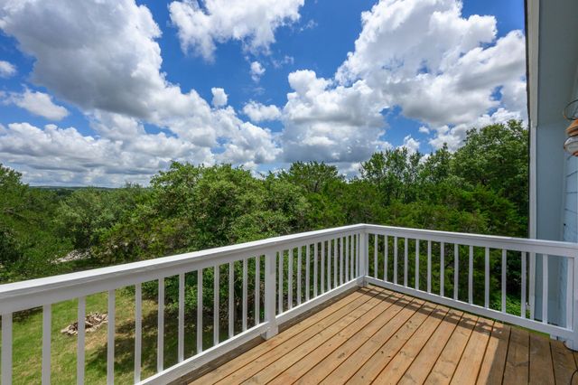 6 Basswood CIR, Wimberley, TX 78676