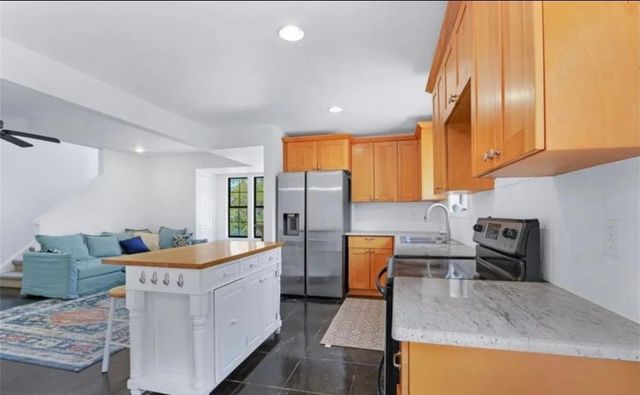 6 Basswood CIR, Wimberley, TX 78676