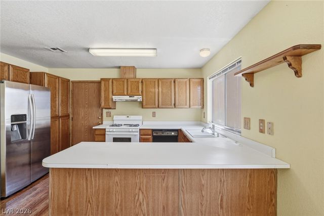 4645 Four Leaf Clover Drive, Las Vegas, NV 89122