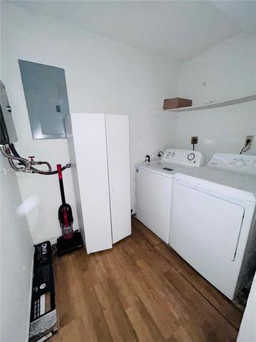 800 NW 29th Ter, Miami, FL 33127