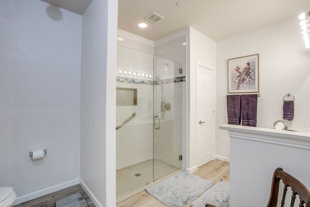 253 Heritage Hill Drive, Lewisville, TX 75067