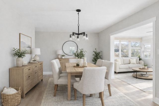 1 Richbourg Ct Court, Greenville, SC 29615