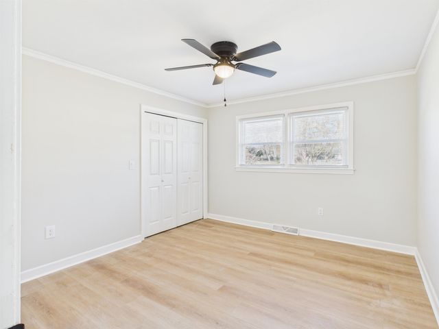 1 Richbourg Ct Court, Greenville, SC 29615