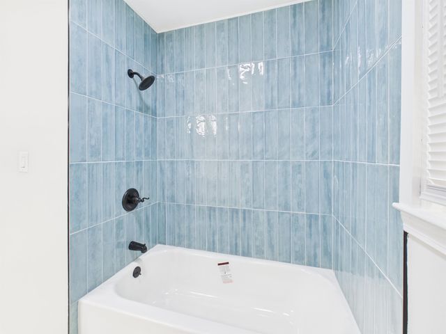 1 Richbourg Ct Court, Greenville, SC 29615