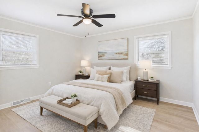 1 Richbourg Ct Court, Greenville, SC 29615