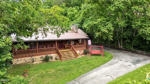 3114 Hatcher Top Road, Sevierville, TN 37862