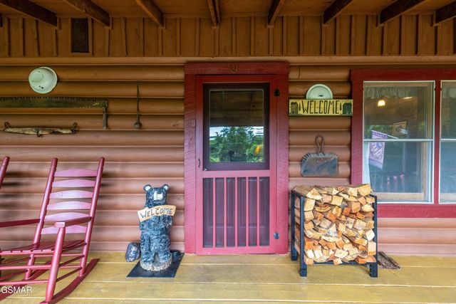 3114 Hatcher Top Road, Sevierville, TN 37862