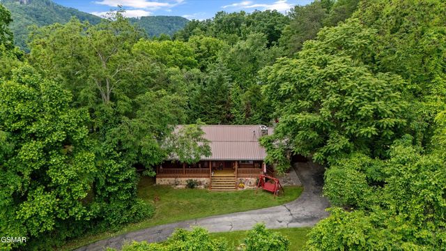 3114 Hatcher Top Road, Sevierville, TN 37862