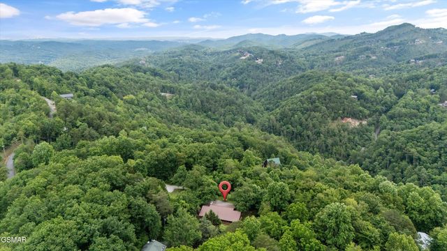 3114 Hatcher Top Road, Sevierville, TN 37862
