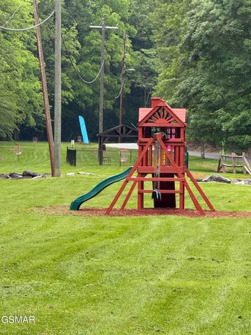 3114 Hatcher Top Road, Sevierville, TN 37862