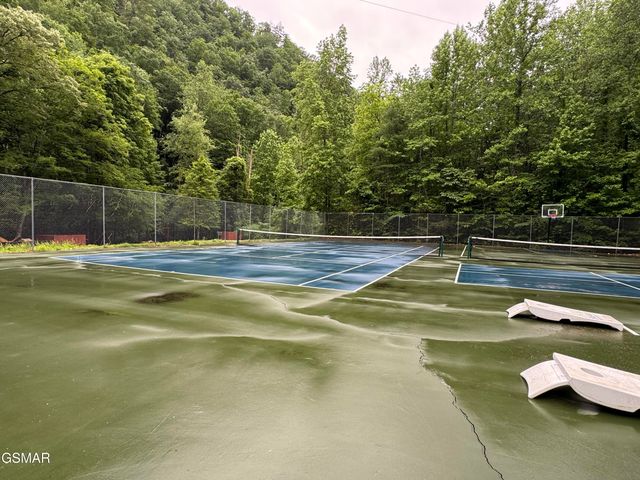 3114 Hatcher Top Road, Sevierville, TN 37862