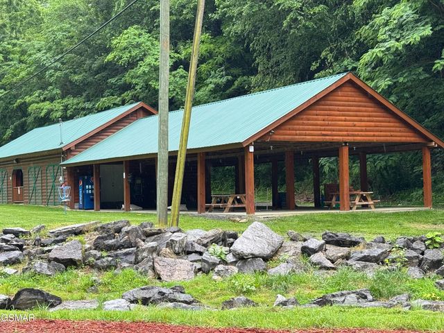 3114 Hatcher Top Road, Sevierville, TN 37862