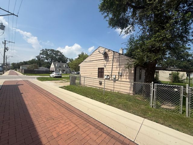 15843 Turner Avenue, Markham, IL 60428