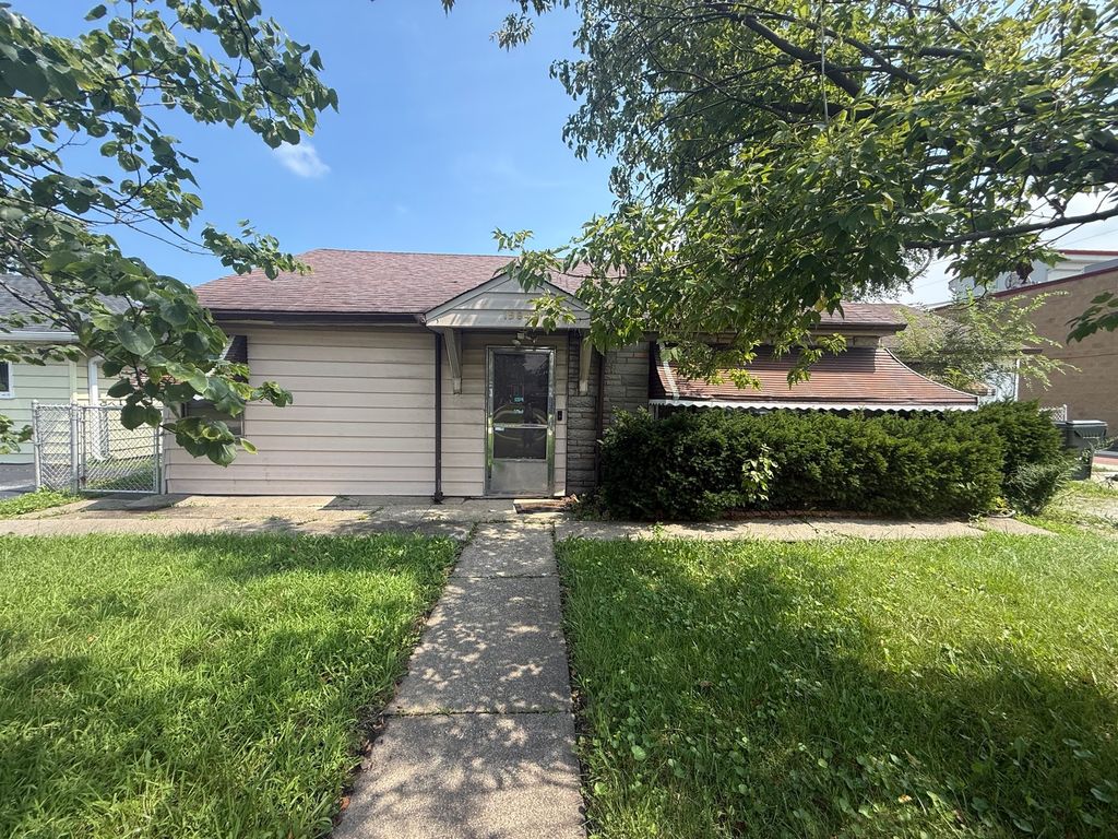 15843 Turner Avenue, Markham, IL 60428
