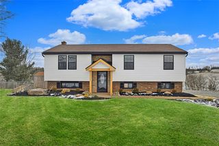 86 Washington Ave, Mt Pleasant Twp, PA 15340