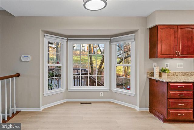 6902 COMPTON HEIGHTS CIR, Clifton, VA 20124