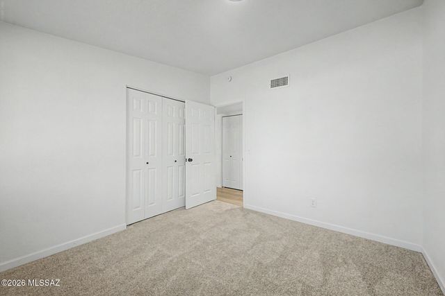 7921 N Paul Revere Place, Tucson, AZ 85741