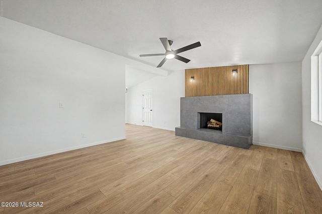 7921 N Paul Revere Place, Tucson, AZ 85741