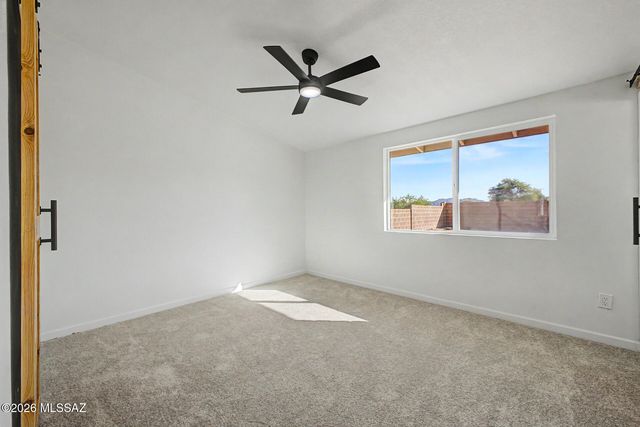 7921 N Paul Revere Place, Tucson, AZ 85741