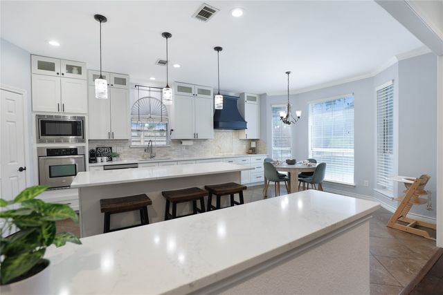 7518 Fitchburg Avenue, Garland, TX 75044